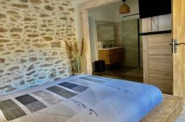 Character Stone Village House, Entirely Renovated, With 200 M2 Of Living Space Offering 4 Bedrooms, A Sunny Terrace And A Large Garage With Spa. A Must See