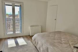 Character Stone Village House, Entirely Renovated, With 200 M2 Of Living Space Offering 4 Bedrooms, A Sunny Terrace And A Large Garage With Spa. A Must See