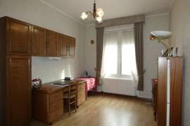 Town House in Good Order with Small Garden