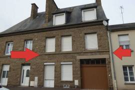 Town House in Good Order with Small Garden