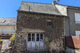 Renovation Project with Garden and Good Potential