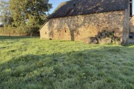 Two Stone Barns to Renovate and Develop