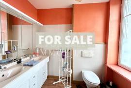 Beautiful Town House with Garden