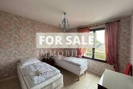 Duplex Apartment in Spa Town, Great Location Duplex Apartment in Spa Town, Great Location