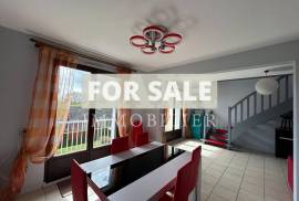 Duplex Apartment in Spa Town, Great Location Duplex Apartment in Spa Town, Great Location