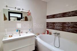 Apartment for sale in Riga, 62.00m2