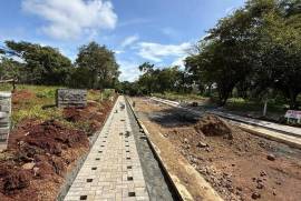 Tamarindo Cove Lot #4: Premier 55-Lot Residential Community Just Minutes from Tamarindo Beach