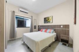 Laurel Condo Unit #19: Affordable 2-Bedroom Condo with Pool Access in Playa Potrero