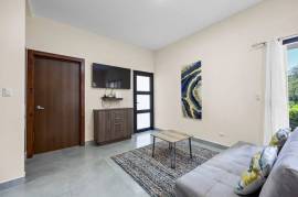 Laurel Condo Unit #19: Affordable 2-Bedroom Condo with Pool Access in Playa Potrero