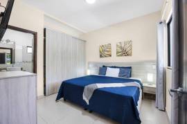 Laurel Condo Unit #1: Cozy and Affordable 2-Bedroom Condo in Playa Potrero