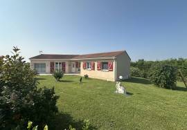 3 Bedrooms - House - Aquitaine - For Sale - 11820-EY