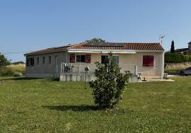 3 Bedrooms - House - Aquitaine - For Sale - 11820-EY 3 Bedrooms - House - Aquitaine - For Sale - 11820-EY