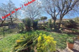 9 room, 360m2 House and dependencies for sale in Laroque des alberes - 545 000 € *