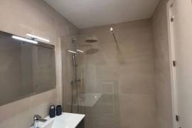 listing listing