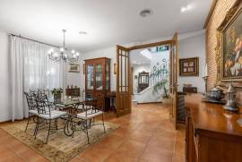 listing listing