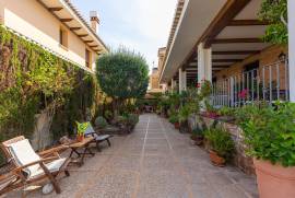 listing listing