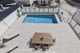 listing listing