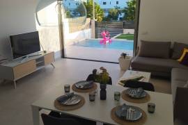 listing listing