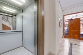 listing listing