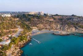 Experience Coastal Opulence