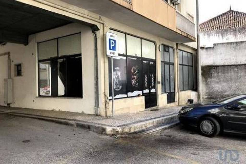 Loja / Estabelecimento Comercial T1 em Nossa Senhora da Piedade de 25,00 m²