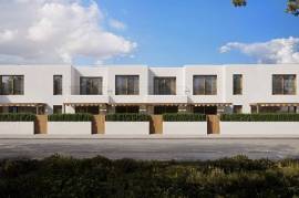 3 Bedrooms - Townhouse - For Sale