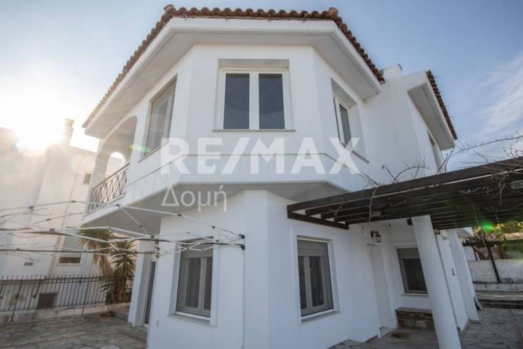 Maisonette 229 sq.m for sale