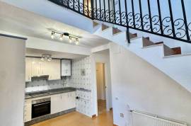 listing listing