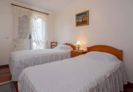 Furnished 2 Bedroom Apartment in the Center of Machico