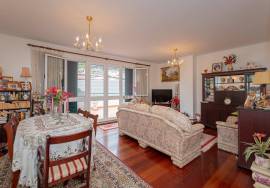 Furnished 2 Bedroom Apartment in the Center of Machico