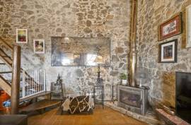 Off-Grid Farmhouse with Granite Stone House with Sea Views and Ruin to Rehabilitate - Monchique