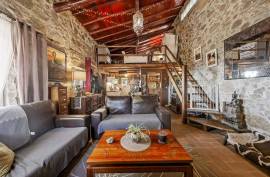 Off-Grid Farmhouse with Granite Stone House with Sea Views and Ruin to Rehabilitate - Monchique