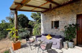 Off-Grid Farmhouse with Granite Stone House with Sea Views and Ruin to Rehabilitate - Monchique