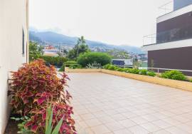 Apartment T0 | Patio | Ready to move in | Prime Location | Funchal | Madeira Island Apartment T0 | Patio | Ready to move in | Prime Location | Funchal | Madeira Island