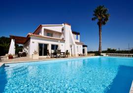 EXCEPTIONAL VILLA WITH SEA VIEWS, VALE DA TELHA