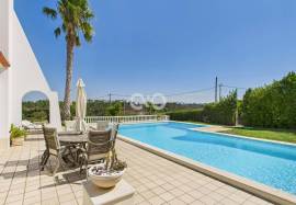 EXCEPTIONAL VILLA WITH SEA VIEWS, VALE DA TELHA