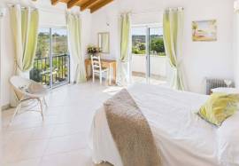 EXCEPTIONAL VILLA WITH SEA VIEWS, VALE DA TELHA