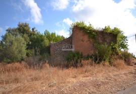 Plot with Ruin and Approved Project for a Countryside Villa Plot with Ruin and Approved Project for a Countryside Villa