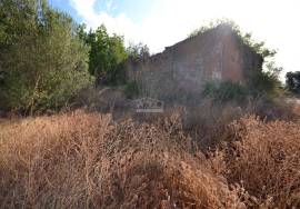 Plot with Ruin and Approved Project for a Countryside Villa Plot with Ruin and Approved Project for a Countryside Villa