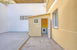 1 Bedroom Apartment with Fantastic Terrace in Ajuda 1 Bedroom Apartment with Fantastic Terrace in Ajuda