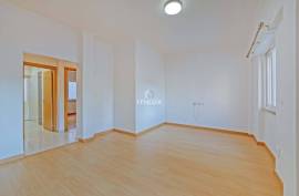 1 Bedroom Apartment with Fantastic Terrace in Ajuda 1 Bedroom Apartment with Fantastic Terrace in Ajuda