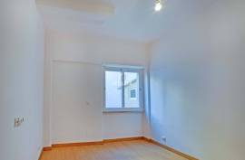 1 Bedroom Apartment with Fantastic Terrace in Ajuda 1 Bedroom Apartment with Fantastic Terrace in Ajuda