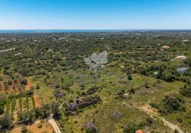 2 ruins on 37,890 m² of land with fabulous sea views, near Moncararpacho 2 ruins on 37,890 m² of land with fabulous sea views, near Moncararpacho