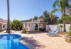 Detached,  traditional 4  bedroom country house with charm . Near Sao Brás de Alportel Detached,  traditional 4  bedroom country house with charm . Near Sao Brás de Alportel