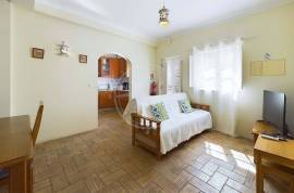 3 Bedroom Traditional Townhouse with Sun Terrace in Tavira 3 Bedroom Traditional Townhouse with Sun Terrace in Tavira