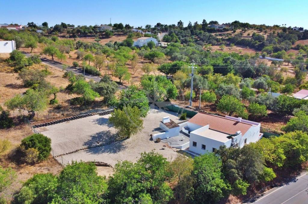 Renovated Family Farmhouse/Quinta for Sale in São Brás