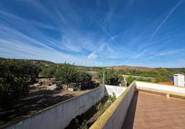 Historic farm in Elvas, Casas Novas Historic farm in Elvas, Casas Novas