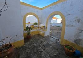 Historic farm in Elvas, Casas Novas Historic farm in Elvas, Casas Novas