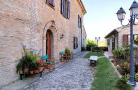 3 Bed House in a Castle for Sale In Coriano Rimini