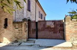 3 Bed House in a Castle for Sale In Coriano Rimini